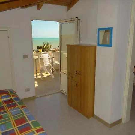 Matilde Kleine Mit Meerblick * Marina di Modica